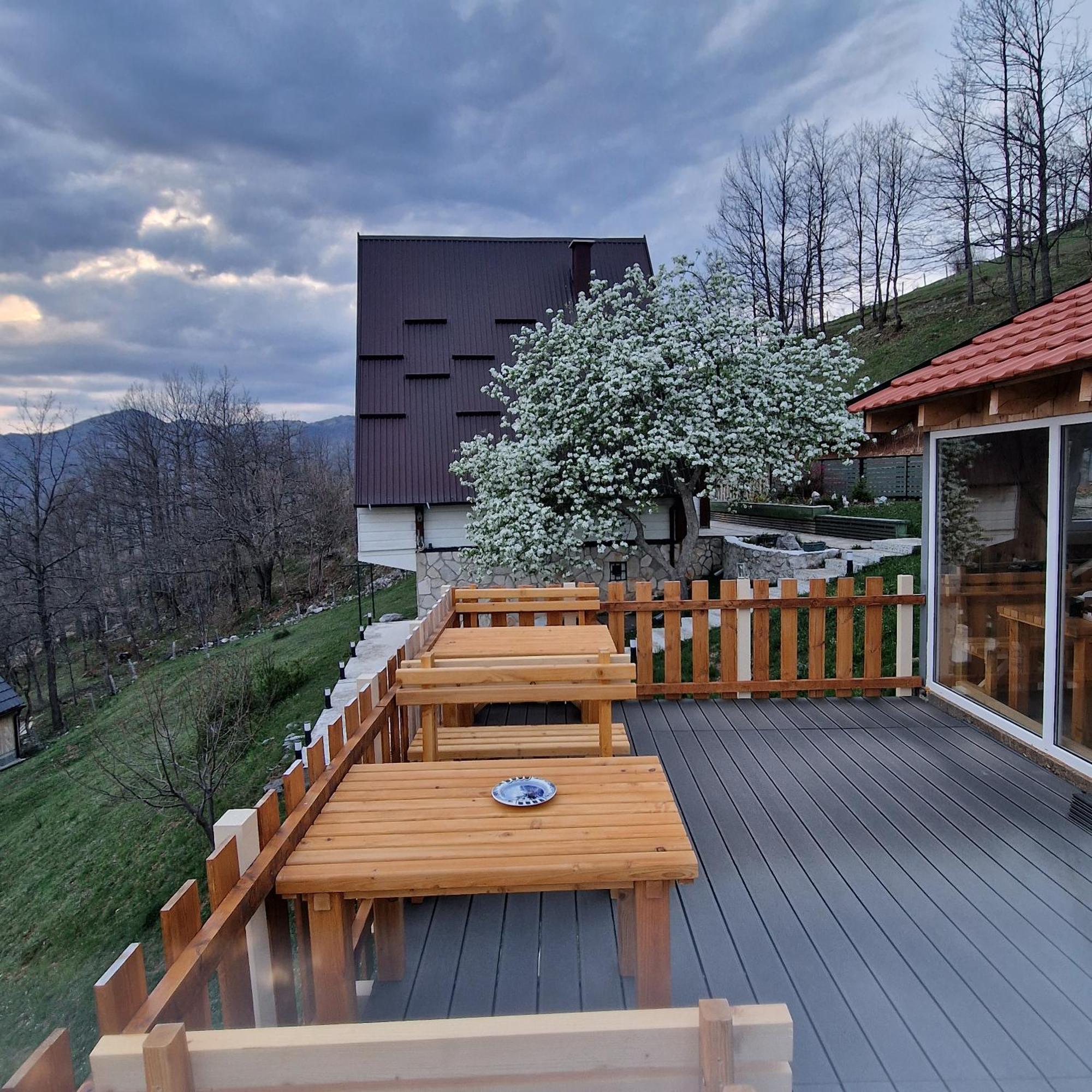 Apartmani Vukomanovo Mojkovac Exterior foto